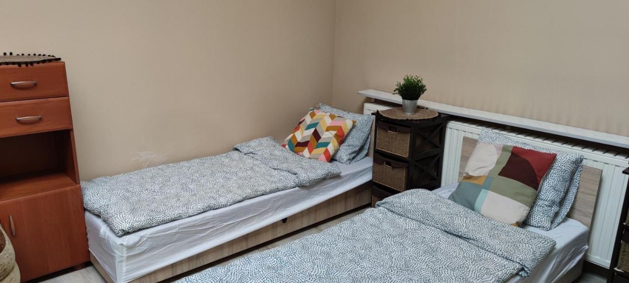 Tanie Spanie Przy Malcie - Zameldowanie Bezobslugowe - Poznań Buitenkant foto