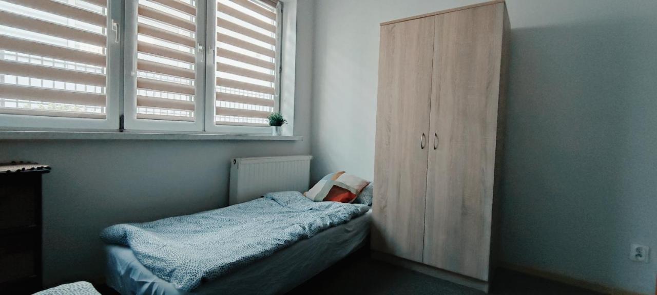 Tanie Spanie Przy Malcie - Zameldowanie Bezobslugowe - Poznań Buitenkant foto