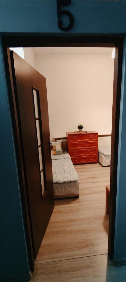 Tanie Spanie Przy Malcie - Zameldowanie Bezobslugowe - Poznań Buitenkant foto