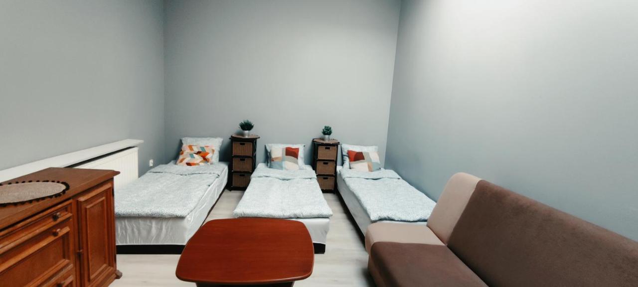Tanie Spanie Przy Malcie - Zameldowanie Bezobslugowe - Poznań Buitenkant foto