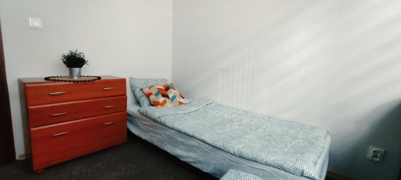 Tanie Spanie Przy Malcie - Zameldowanie Bezobslugowe - Poznań Buitenkant foto